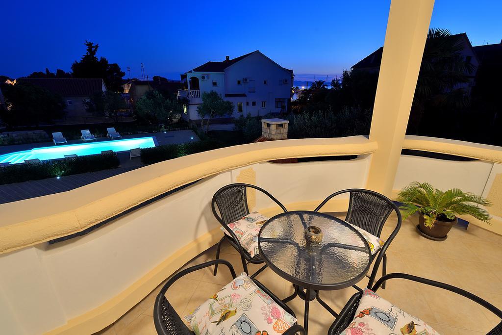 Apartments Ka - Ro Bibinje Rom bilde
