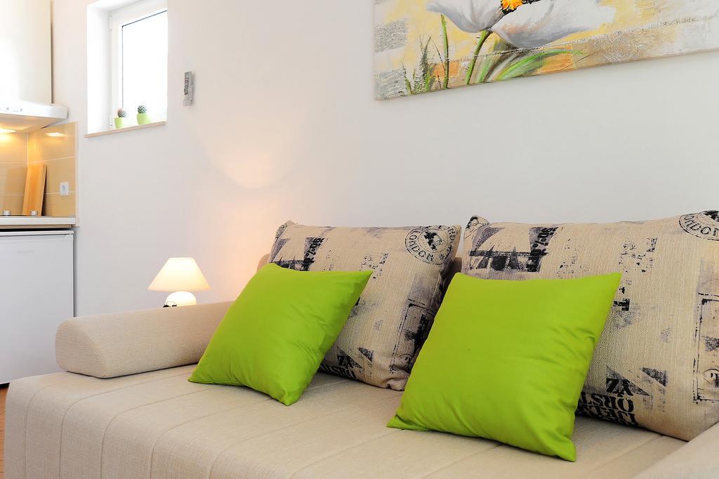 Apartments Ka - Ro Bibinje Rom bilde