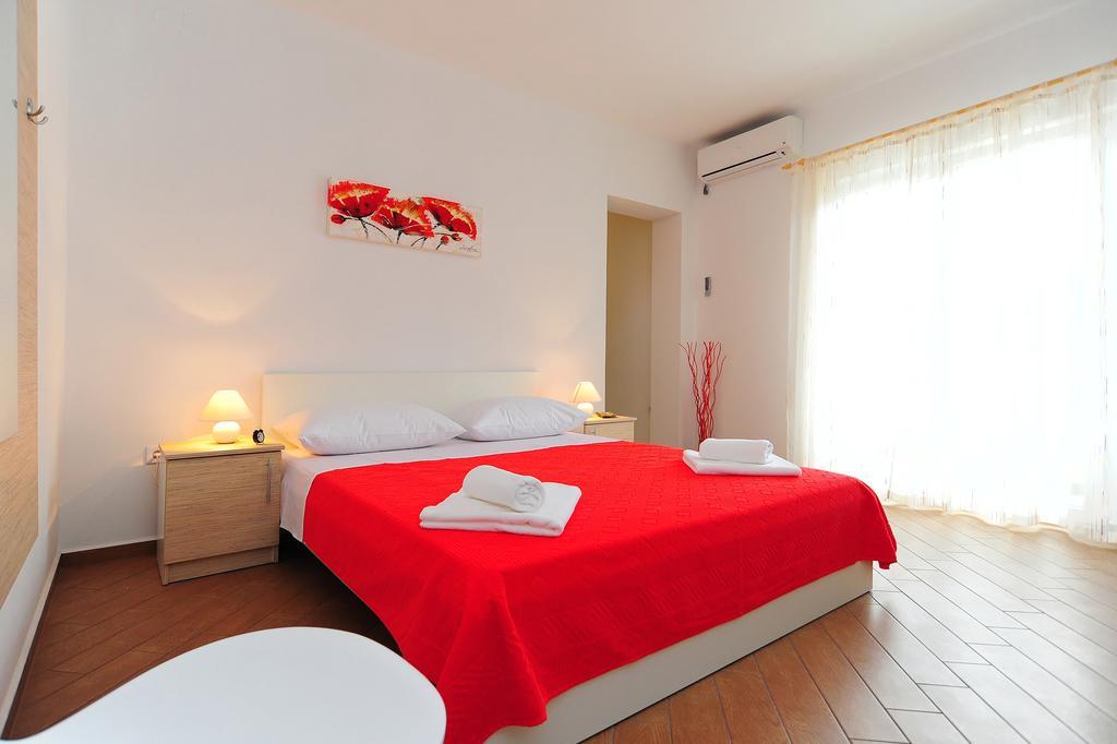 Apartments Ka - Ro Bibinje Rom bilde