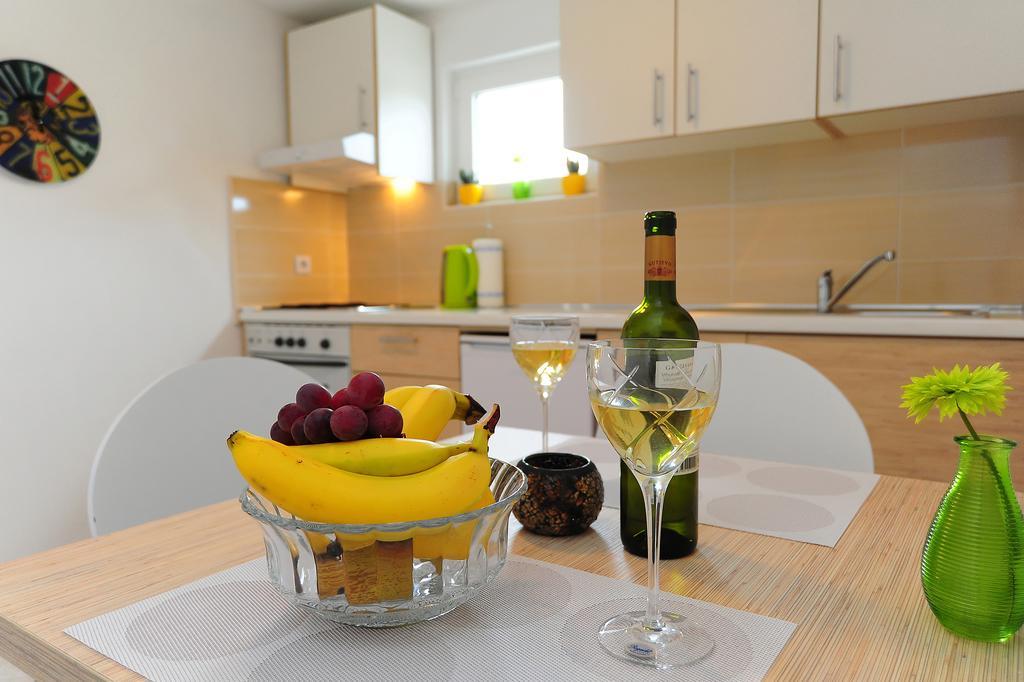 Apartments Ka - Ro Bibinje Rom bilde